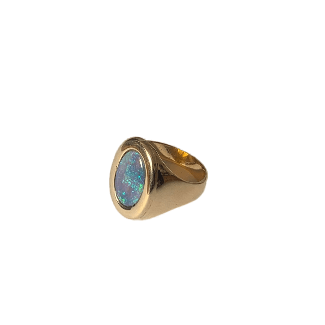Oval ring with Australian blue opal